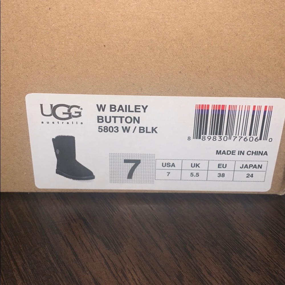 Bailey Button Ugg Boots